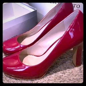 Franco Sarto beautiful red patent 👠 heels❣️